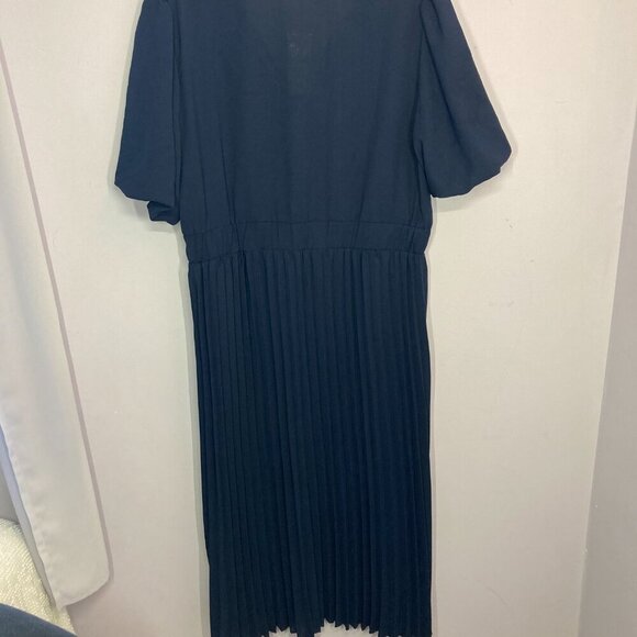 BTFBM Dress, NWT, Size XL - Picture 13 of 15